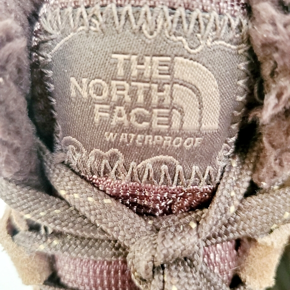 The North Face Heat Seeker Brown Womens 6.5 Boots. - Picture 6 of 8
